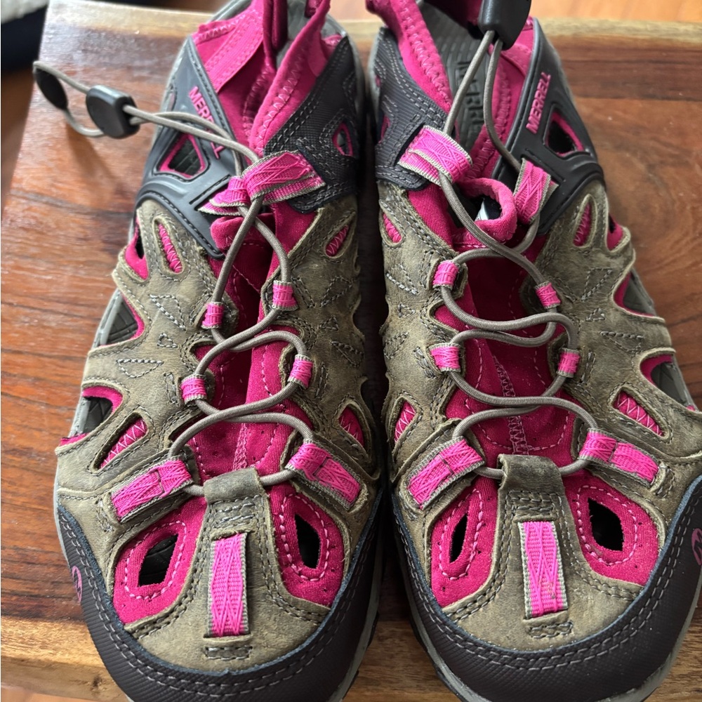 Merrell Pink and Brown Athletic Shoes with Sturdy Rubber Sole